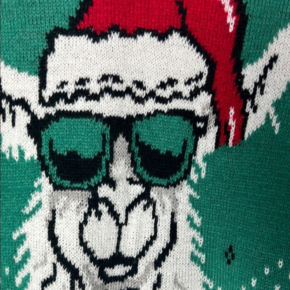 Festive Llama Christmas Sweater - Green - Picture 9 of 13